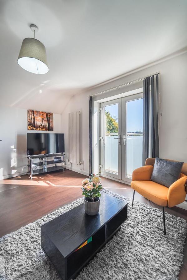 Perfect For Business And Leisure- Free Parking Leilighet Southampton Eksteriør bilde
